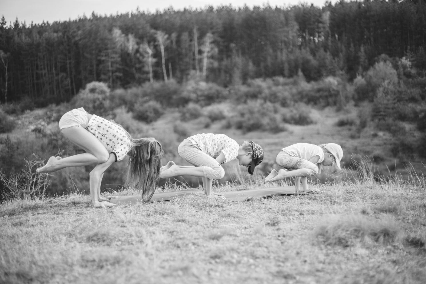 Pratica meditativa mattutina in giardino